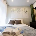 Apartment Well Decorated In Paris 8Th